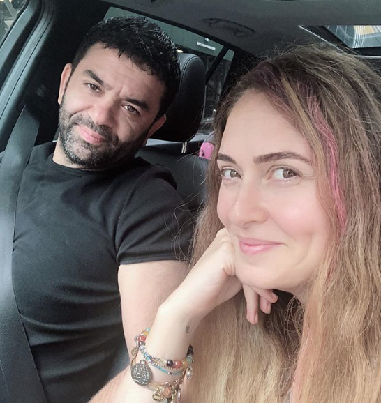 Bülent Şakrak'la dudak dudağa Ceyda Düvenci'nin pozuna tepkiler çığ gibi büyüdü - Resim: 1