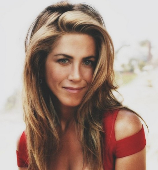 Geçen ay annesini kaybeden 47 yaşında oyuncu şimdi de hamile mi? - Resim: 2