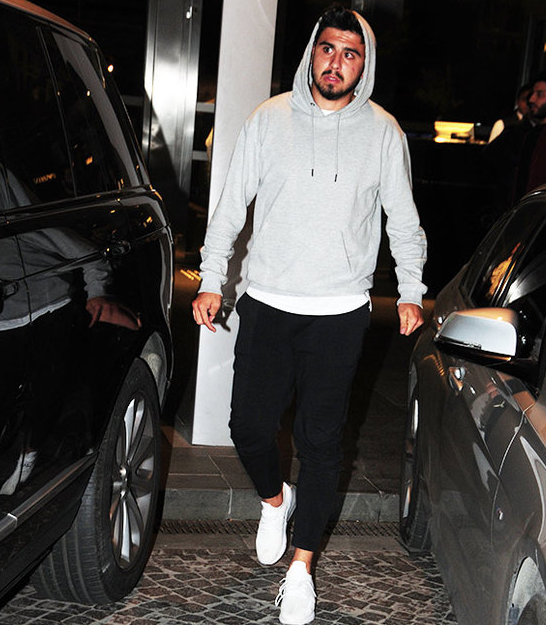 Yakıştı mı sana Ozan! Aracı durdurdu para istedi - Resim: 1