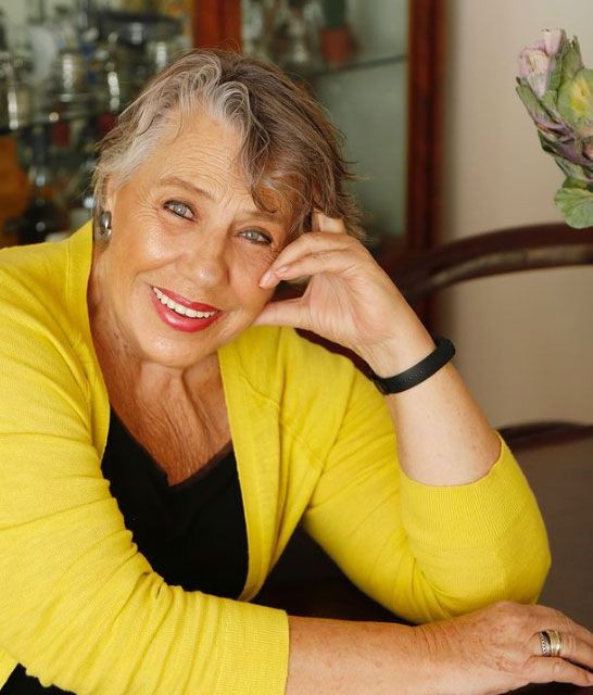 Işıl Yücesoy gençlik fotoğrafını paylaştı, görenler gözlerine inanamadı! - Resim: 3