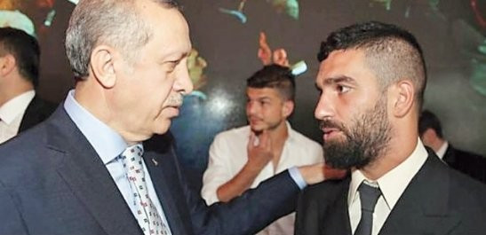 Arda Turan kapak attı : Şimdi siz yalaka dersiniz.. - Resim: 1