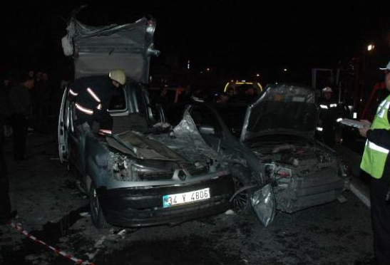 İstanbul'da akılalmaz kaza! - Resim: 1