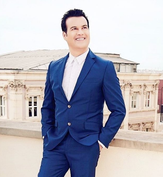 Hakan Peker'in oğluna bakın hangisi baba hangisi evlat ayırt edilmiyor - Resim: 4