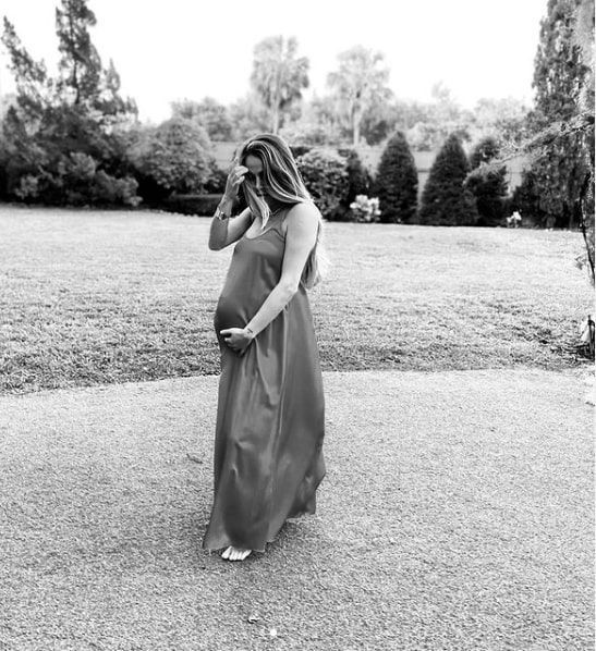 Ceyda Ateş anne oldu! Bir kızı olan oyuncu bebeğinin adını bakın ne koydu - Resim: 4