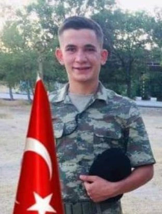 Ankara'dan acı haber! Atış eğitimi sırasında yaralanan sözleşmeli er şehit düştü - Resim: 0