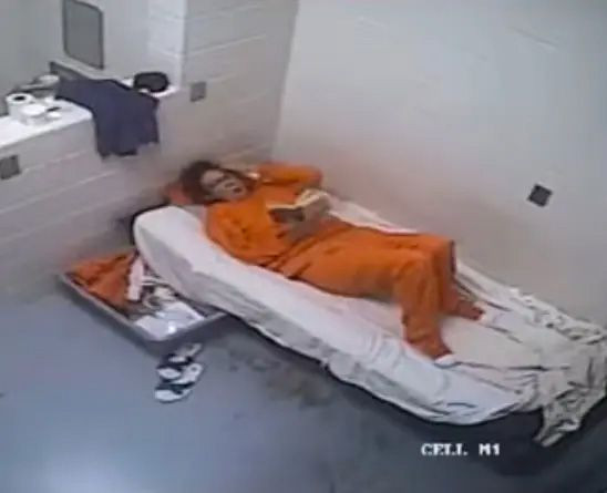 Epstein'in cinsel sapıklığını yöneten zengin kadının eski halinden eser yok çökmüş ve... - Resim: 4