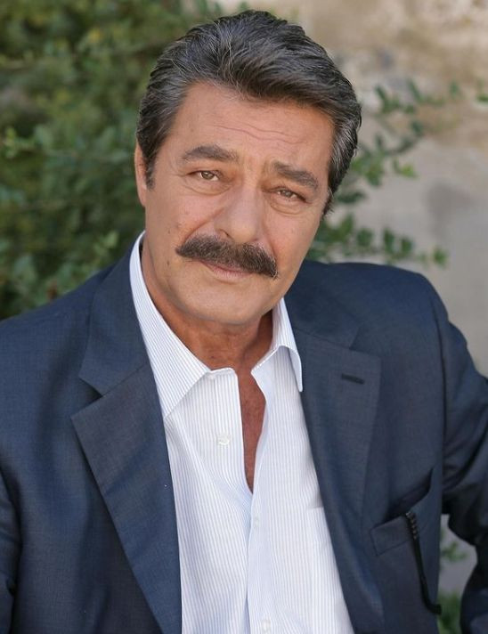 Yoğun bakımda tedavi gören Kadir İnanır'ın son hali içler acısı! - Resim: 3