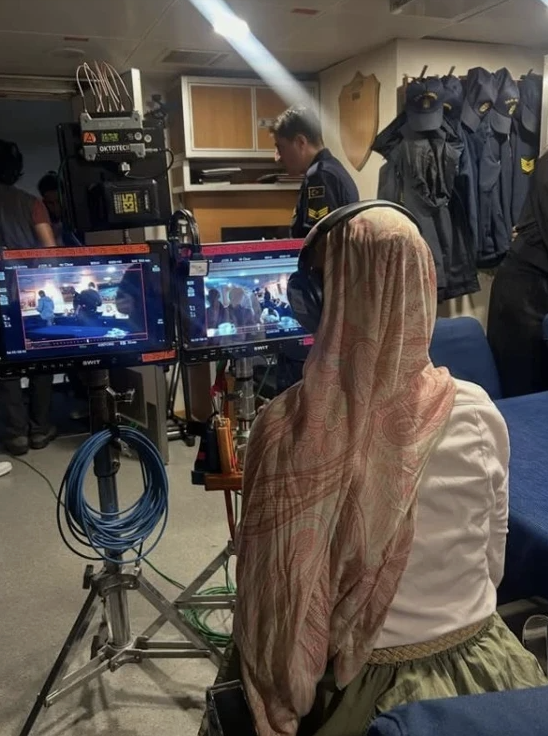 Gamze Özçelik'ten set karesi! Beğeni topladı... - Resim: 3
