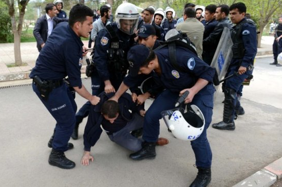 Dicle Üniversitesi'ndeki olaylar durulmuyor - Resim: 1