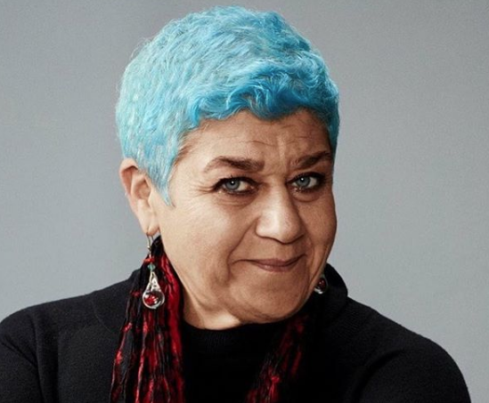 Başörtü takanlara 'öcü' diyen Serra Yılmaz çarşafa girdi - Resim: 3