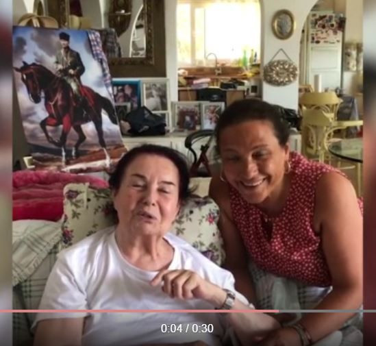 Türkan Şoray kaç yaşında bugün doğum günü olan Yeşilçam'ın sultanına sevgi seli - Resim: 3