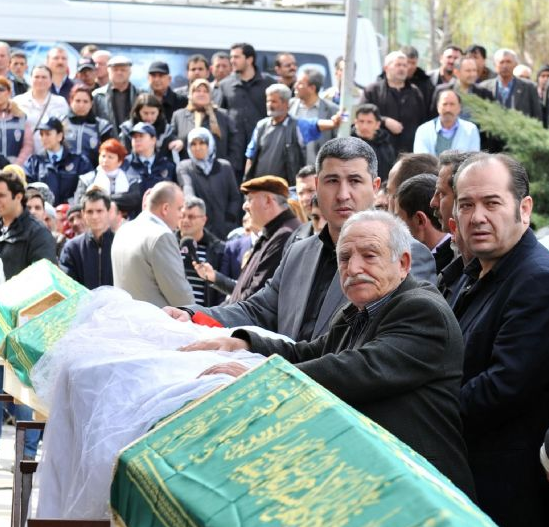  Afyonkarahisar'da en acı uğurlama! - Resim: 4