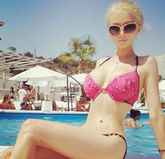 Canlı Barbie artık çok farklı birisi - Resim: 2