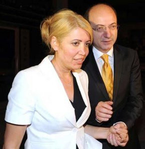 İlhan Cihaner eşi Muteber Cihaner kimdir ne iş yapıyor? - Resim: 0
