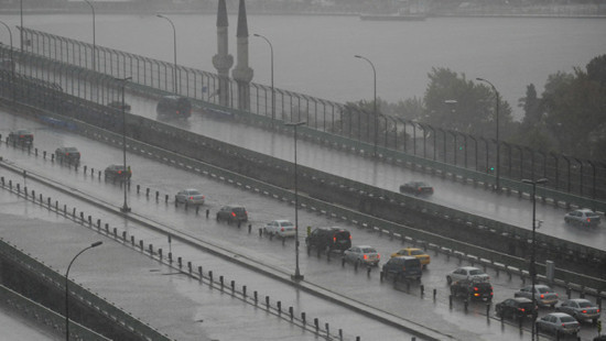 Kuvvetli yağış yurtta etkili oldu - Resim: 4