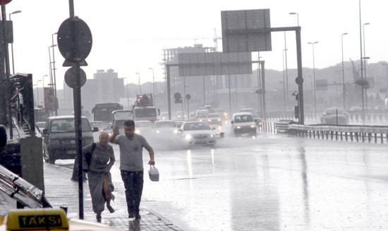 Kuvvetli yağış yurtta etkili oldu - Resim: 3
