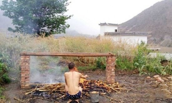 Seks bağımlısı olduğu için... Böyle tedavi yöntemi görülmedi! - Resim: 4