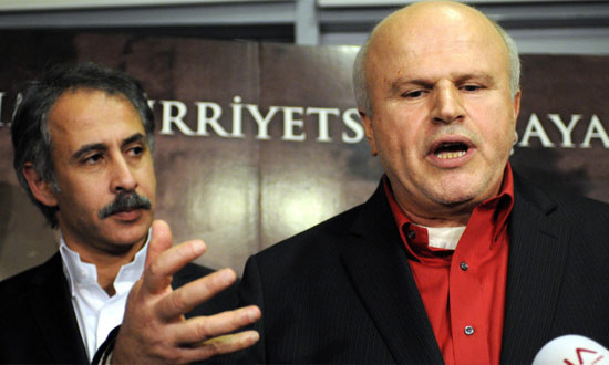 Hür adam filmine protesto - Resim: 2