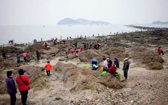 Deniz ikiye bölündü - Resim: 3