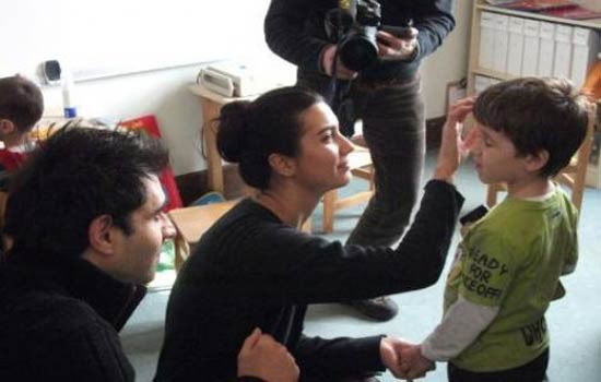 İki ünlüden şaşırtan kareler! - Resim: 4