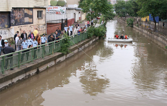 Türkiye sular altında - Resim: 3