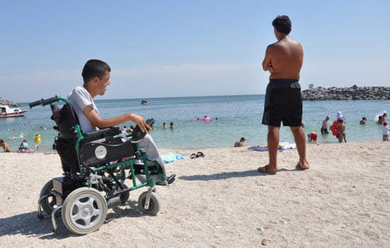 Engelliler aileleriyle Florya Kampı'nda - Resim: 2