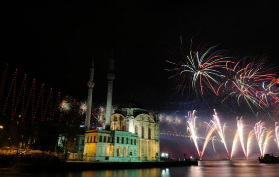 Boğaz'da muhteşem gösteri - Resim: 1