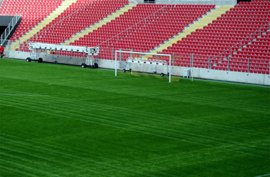 Telekom Arena nefes kesecek - Resim: 1