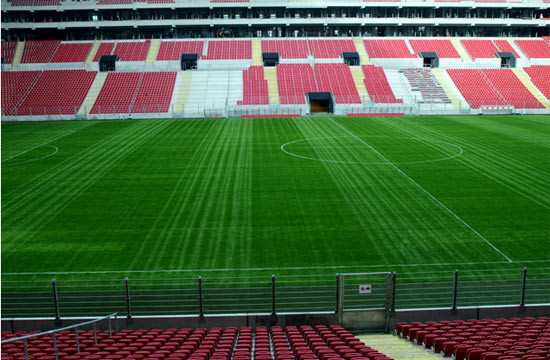 Telekom Arena nefes kesecek - Resim: 2