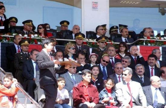 23 Nisan'da utandık - Resim: 4