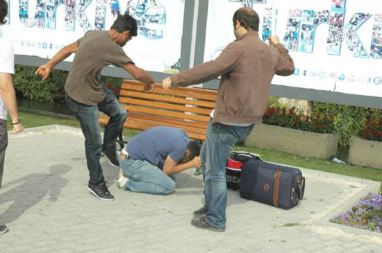 Üniversitede demir sopalı saldırı! - Resim: 1