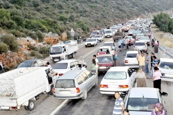 Fethiye'de tsunamiden kaçış - Resim: 2