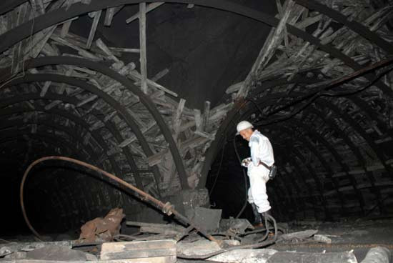 İşte 28 kişiye mezar olan o yer - Resim: 4