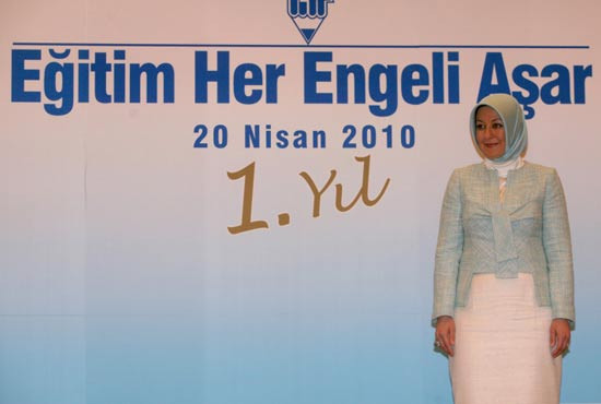 Engelli çocuk Hayrünnisa Gül'ü ağlattı - Resim: 1