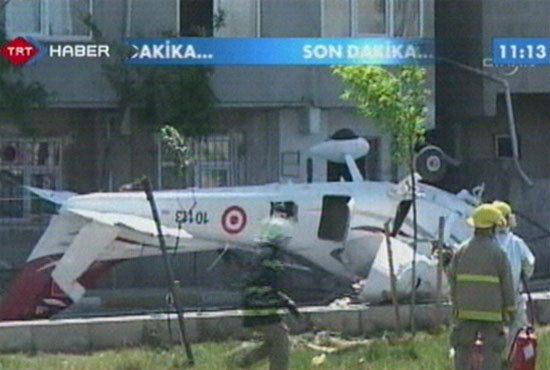 Samandıra'da uçak düştü - Resim: 3