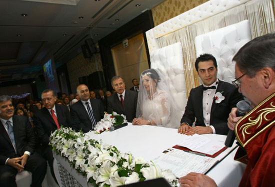 Siyasetin zirvesi bu düğünde buluştu - Resim: 4