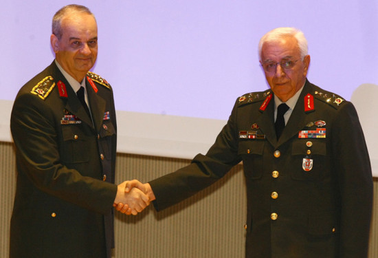 Başbuğ gözyaşlarını tutamadı! - Resim: 2