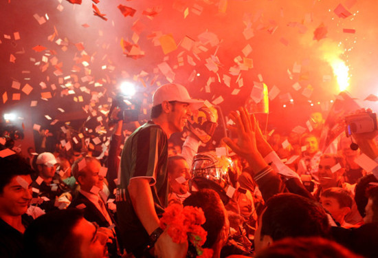 Şampiyona krallar gibi karşılama - Resim: 3