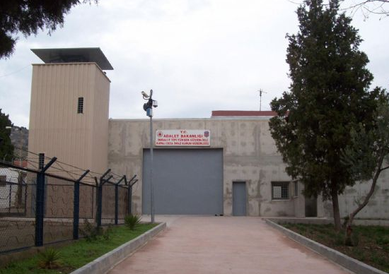 Öcalan işte burada kalıyor - Resim: 2