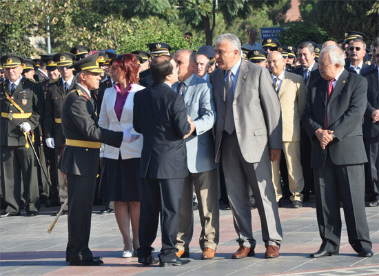 Vali ile CHP'li vekil kapıştı - Resim: 2