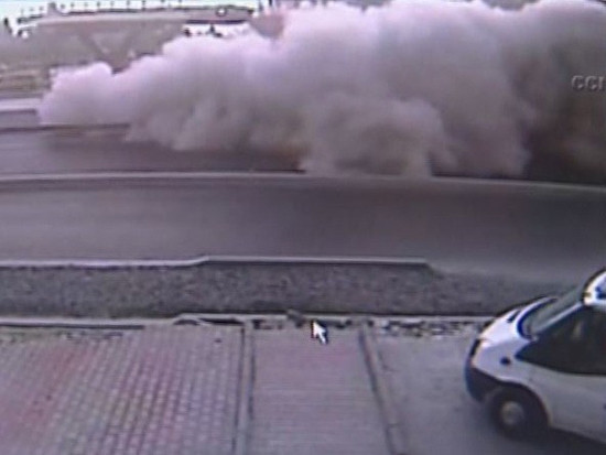 Metrobüs yolu çöktü! - Resim: 3