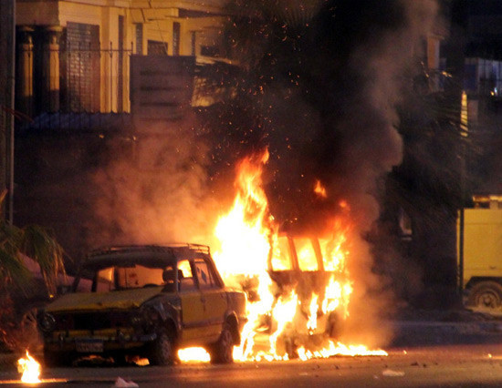 Mısır sokakları alev alev - Resim: 3