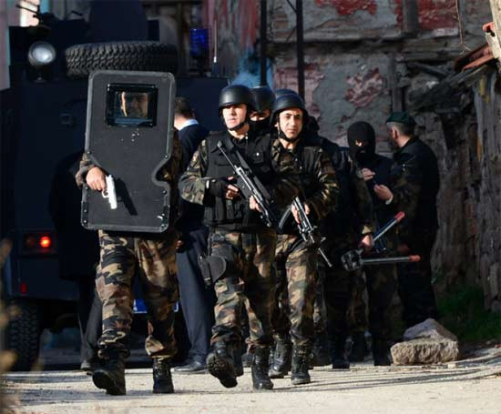 Aksiyon filmi gibi operasyon - Resim: 3