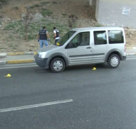 İstanbul'da polise silahlı saldırı - Resim: 2