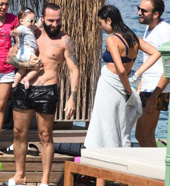 Popçu Berkay minik kızı 'Arya' ile tatilin keyfini sürüyor - Resim: 2