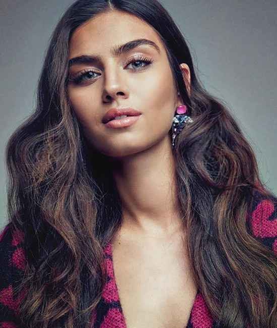 Amine Gülşe sırtına öyle bir dövme yaptırmış ki müthiş - Resim: 1