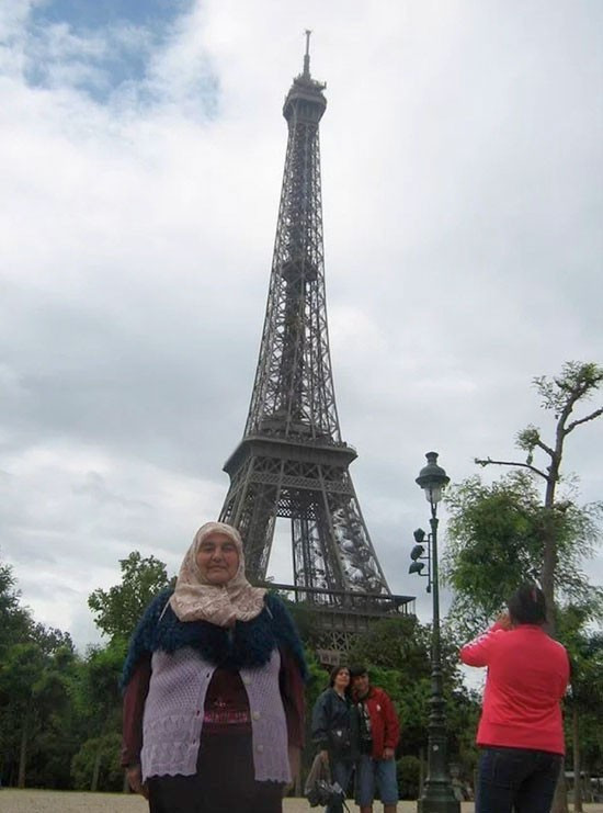 'Özgür kız Ayşe teyze' şimdi de yağlarını aldırdı! - Resim: 3