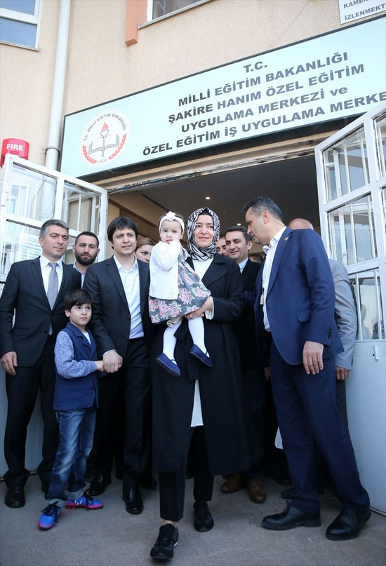 Fatma Betül Sayan Kaya'nın çocuklarına bakın! - Resim: 2