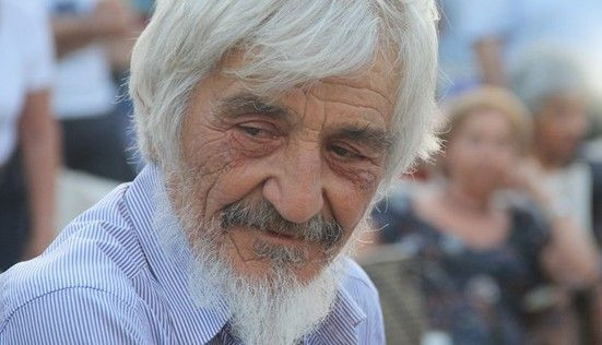 Cenap Tezer kimdir kaç yaşında öldü kanser miydi? - Resim: 0