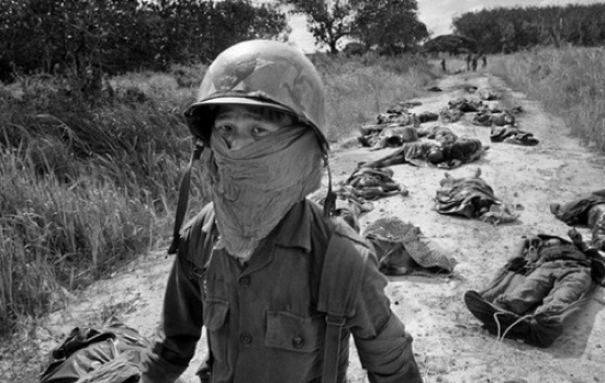 Vietnam Savaşı'nın en çarpıcı kareleri! - Resim: 4